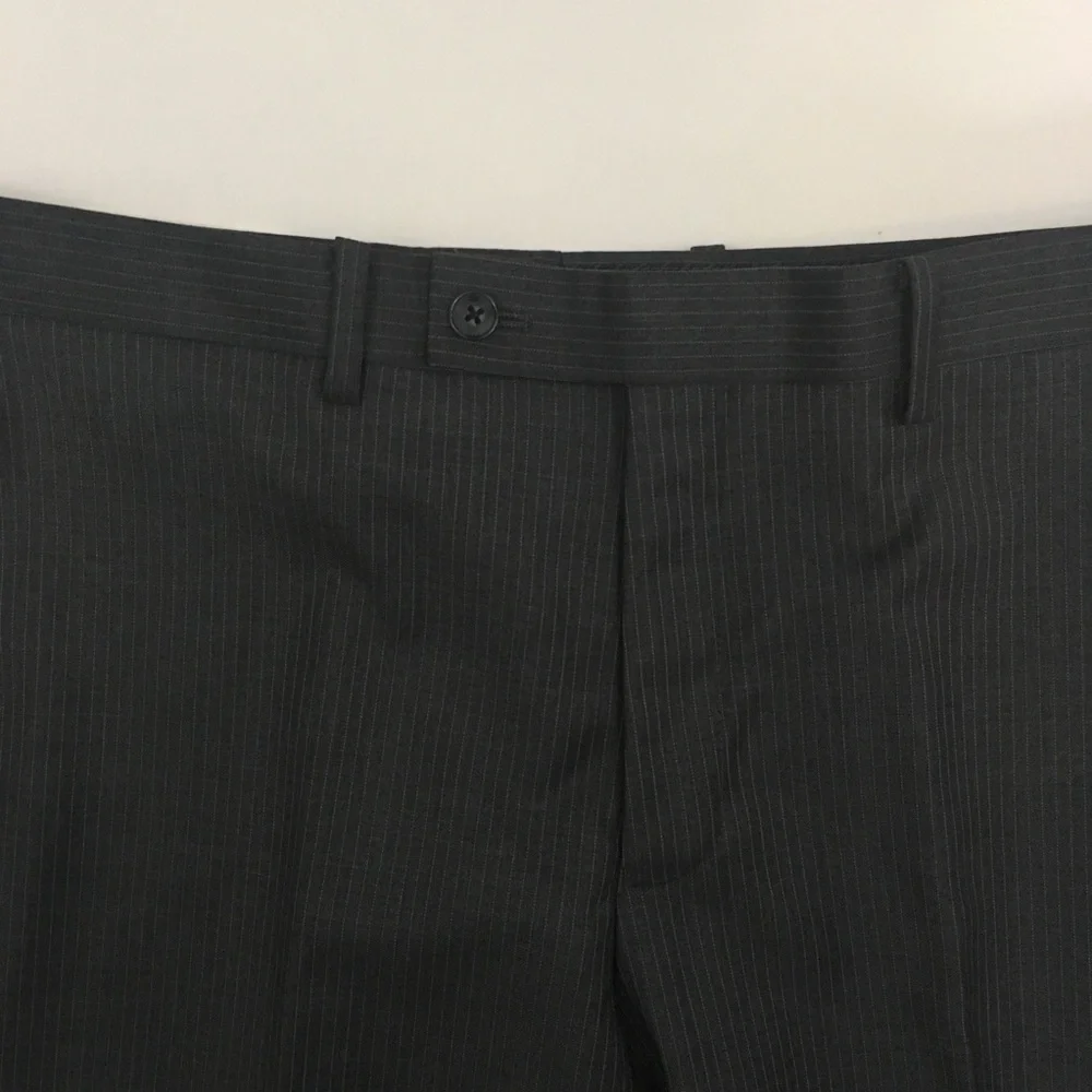 Calvin Klein 38s mens suit gray stripes 100% wool 2 piece new 2 button ea0143